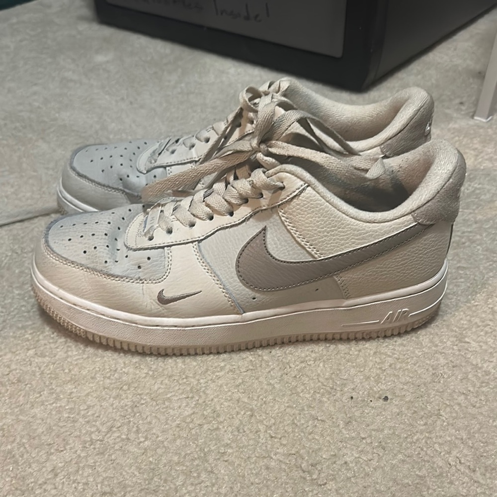 Nike Air Force 1 Sneakers - Cream and Gray